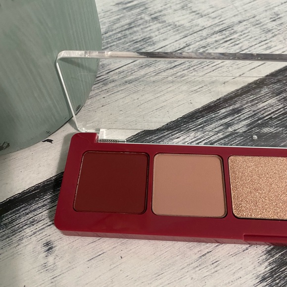 Natasha Denona Cupid Eyeshadow Palette - Picture 3 of 5